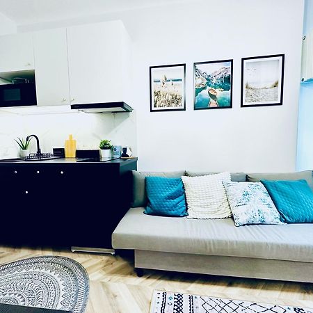 Olivia Apartments - Sloneczny Apartament W Centrum Warszawy, Plac Unii Lubelskiej, Lazienki Krolewskie, Pole Mokotowskie Варшава Екстериор снимка