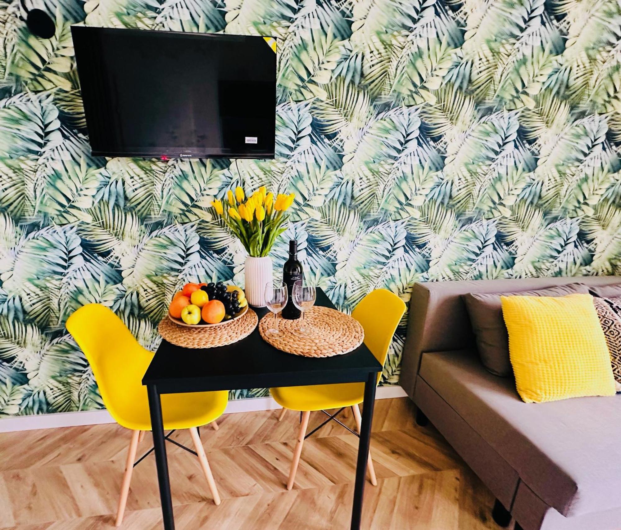 Olivia Apartments - Sloneczny Apartament W Centrum Warszawy, Plac Unii Lubelskiej, Lazienki Krolewskie, Pole Mokotowskie Варшава Екстериор снимка