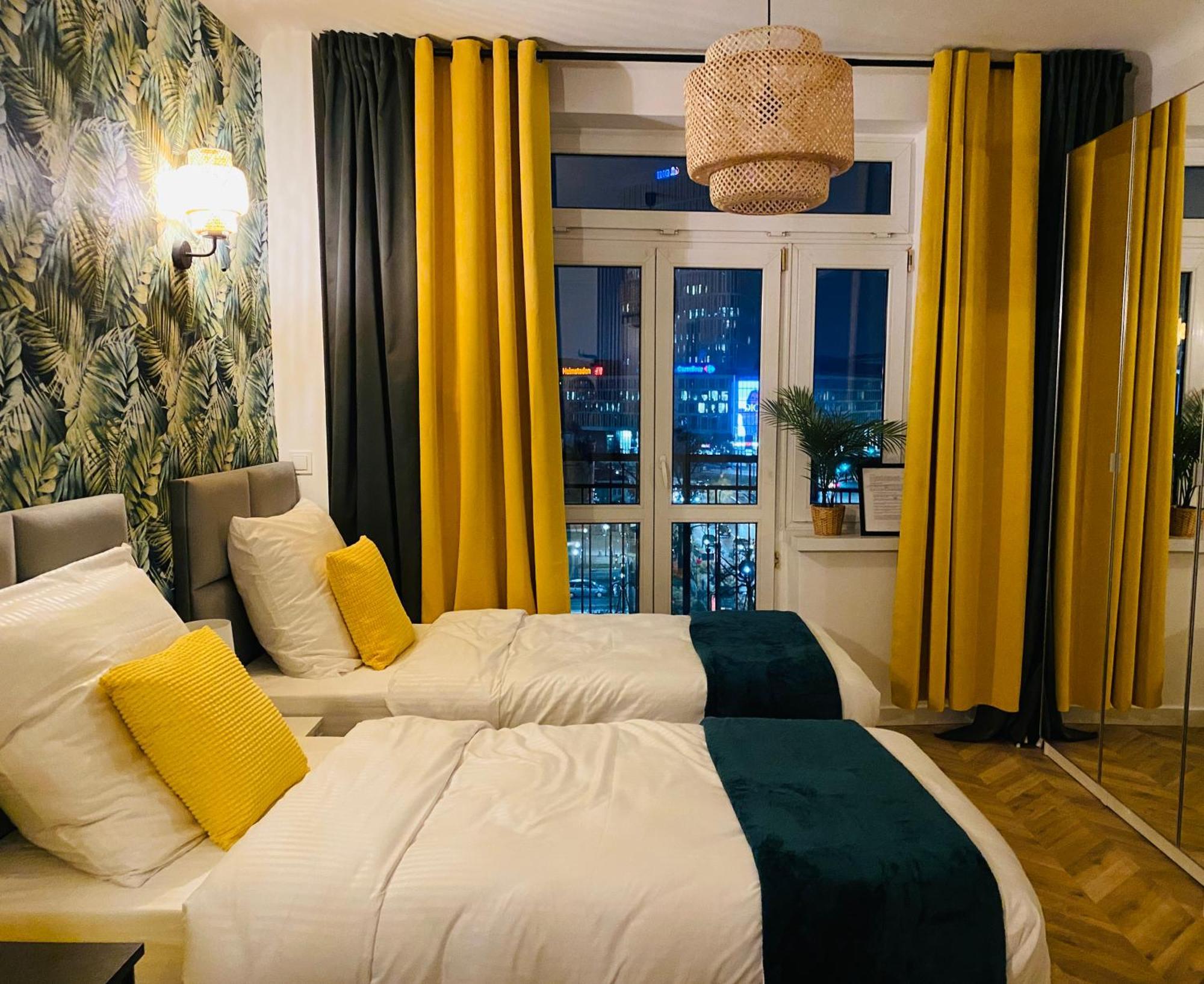 Olivia Apartments - Sloneczny Apartament W Centrum Warszawy, Plac Unii Lubelskiej, Lazienki Krolewskie, Pole Mokotowskie Варшава Екстериор снимка
