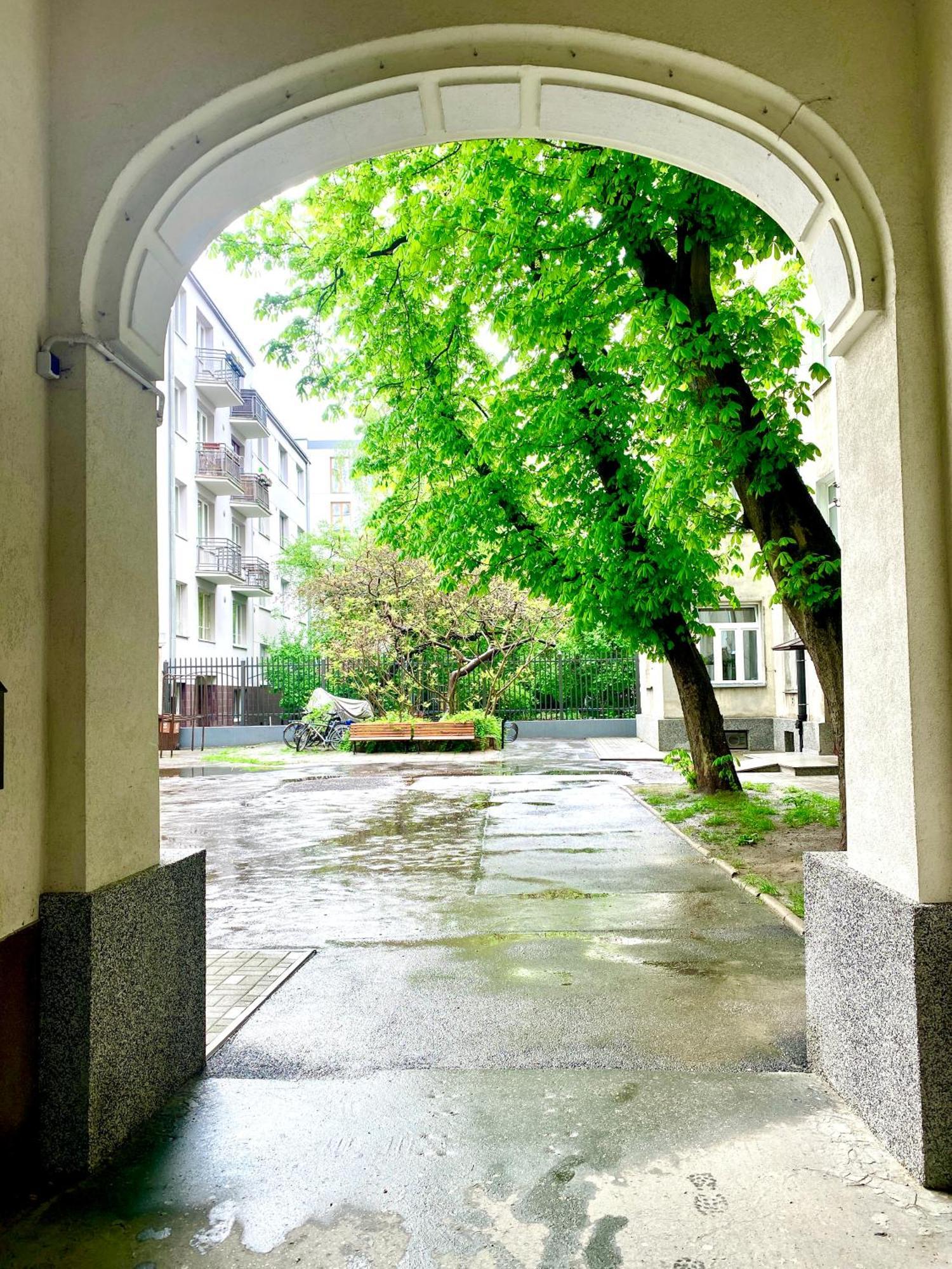 Olivia Apartments - Sloneczny Apartament W Centrum Warszawy, Plac Unii Lubelskiej, Lazienki Krolewskie, Pole Mokotowskie Варшава Екстериор снимка